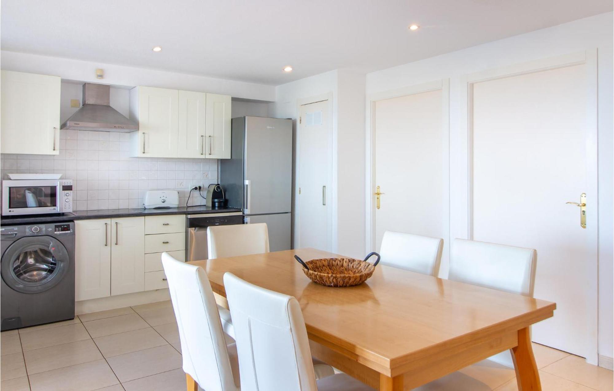 Beautiful Home In Gran Alacant With Kitchen Santa Pola Exterior foto