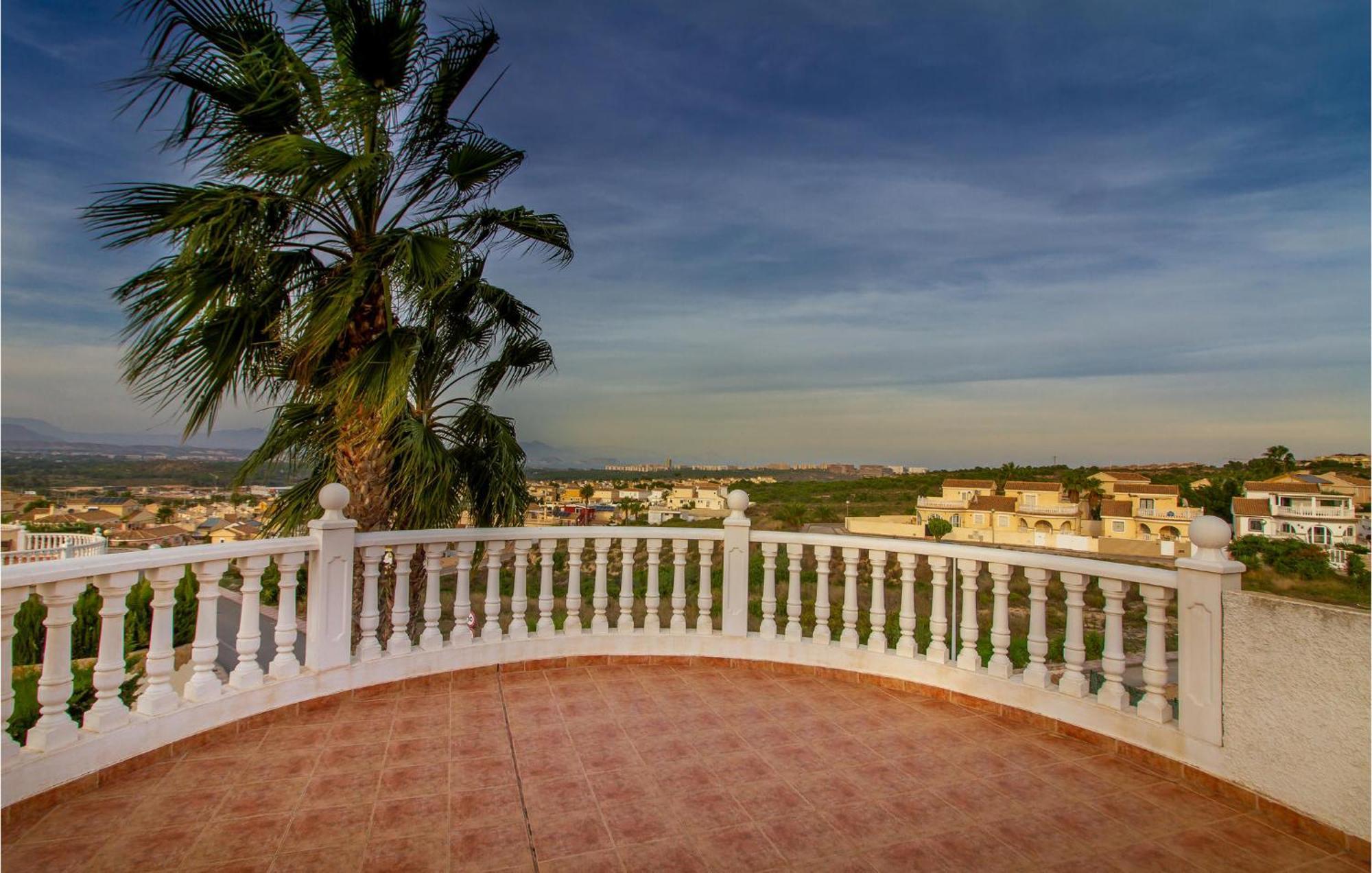 Beautiful Home In Gran Alacant With Kitchen Santa Pola Exterior foto